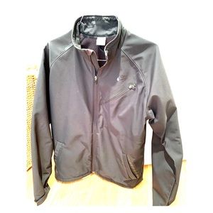 Men’s black Nike zip up jacket